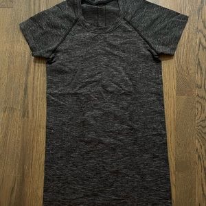 lululemon short sleeve swiftly tech.